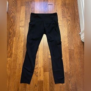Lululemon Fast and Free 25 inch Black Size 6